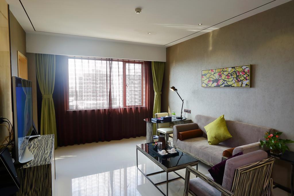 Lori Star Hotel Qionghai Pokoj fotografie